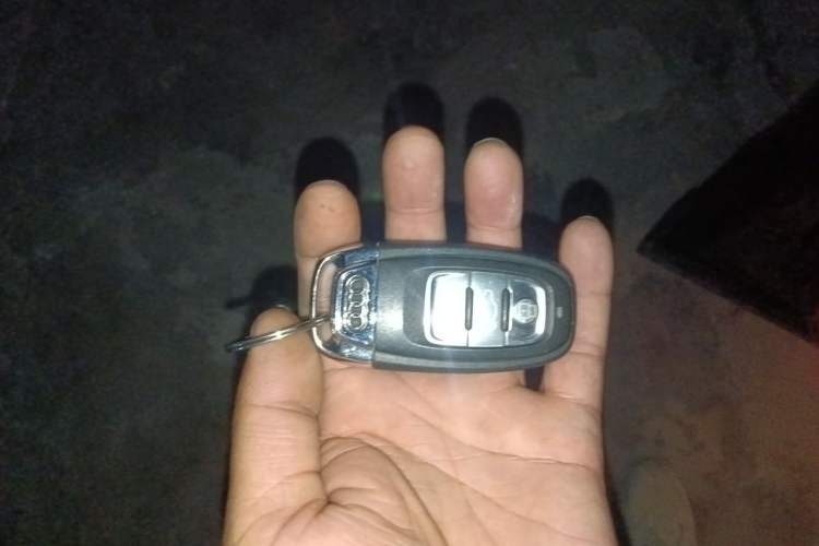 Used Audi Q5 2013 40 TFSI Comfort Edition Vehicle Key