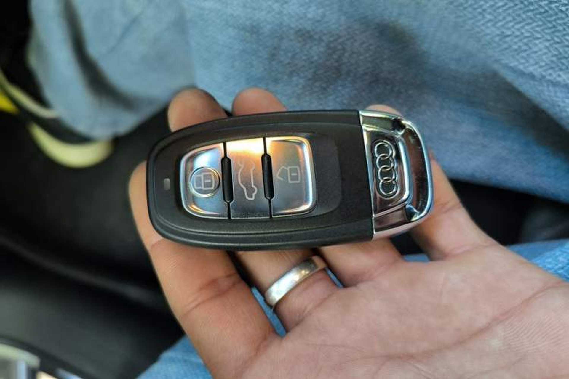 Used Audi Q5 2013 40 TFSI Technology Edition Vehicle Key