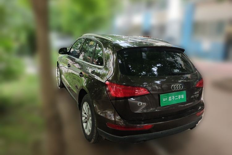 Used Audi Q5 2013 40 TFSI Technology Edition Rear Left 45 Deg