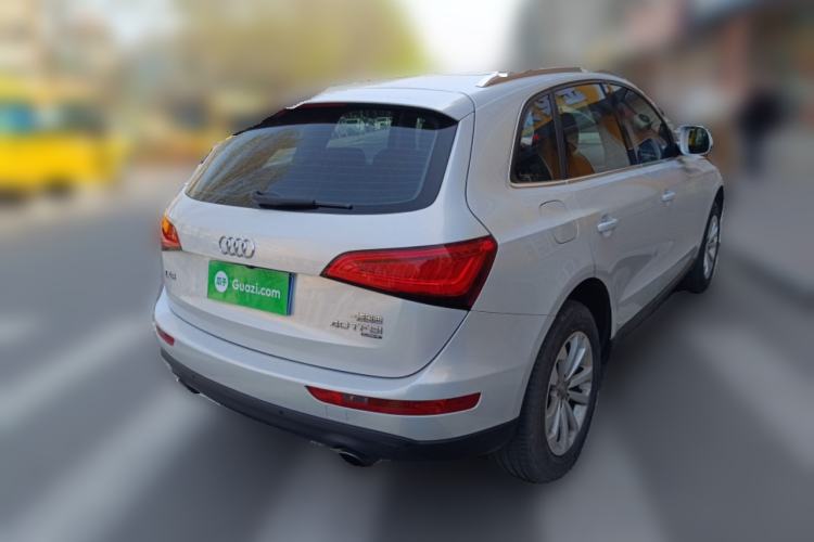 Used Audi Q5 2013 40 TFSI Ambition Rear Right 45 Deg