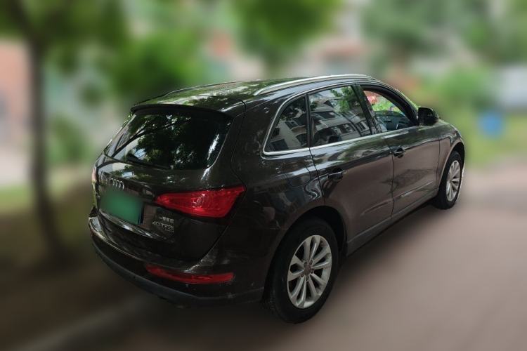 Used Audi Q5 2013 40 TFSI Technology Edition Rear Right 45 Deg