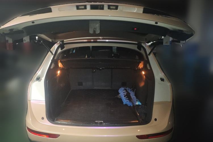 Used Audi Q5 2013 40 TFSI Comfort Edition Trunk