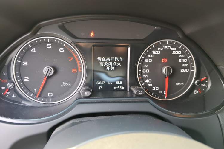 Used Audi Q5 2013 45 TFSI quattro Sport Edition Instrument Cluster