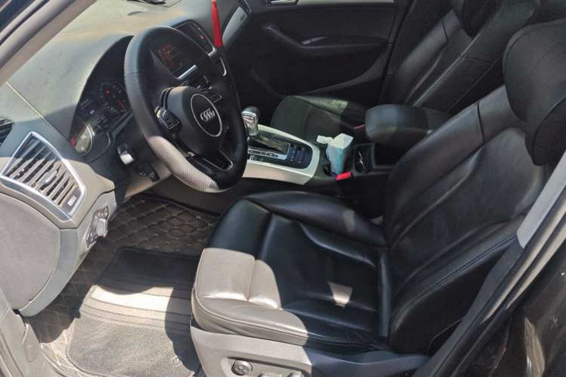 Used Audi Q5 2013 40 TFSI Ambition Left Front Seat