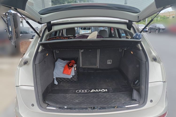 Used Audi Q5 2013 40 TFSI Technology Edition Trunk