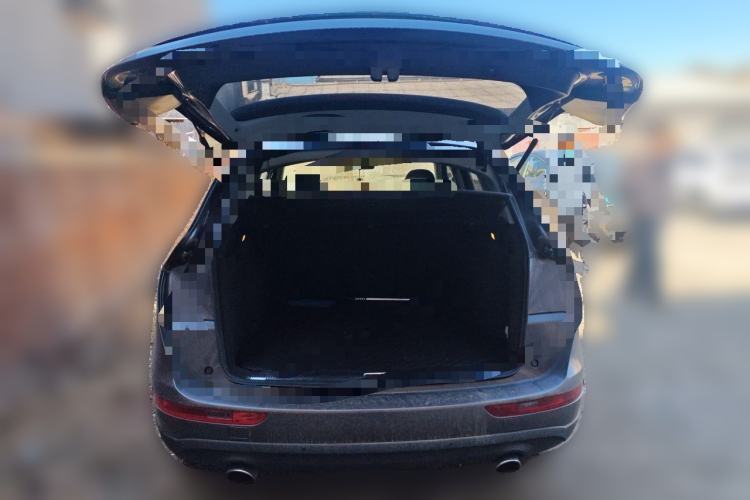 Used Audi Q5 2013 40 TFSI Ambition Trunk