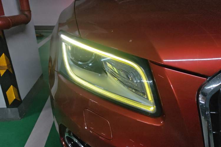 Used Audi Q5 2013 40 TFSI Technology Edition Right Front Headlight