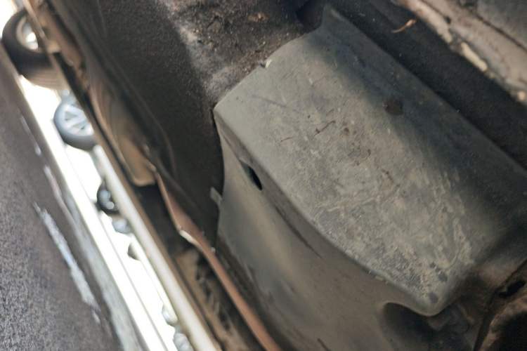 Used Audi Q5 2013 40 TFSI Technology Edition Chassis Front Right