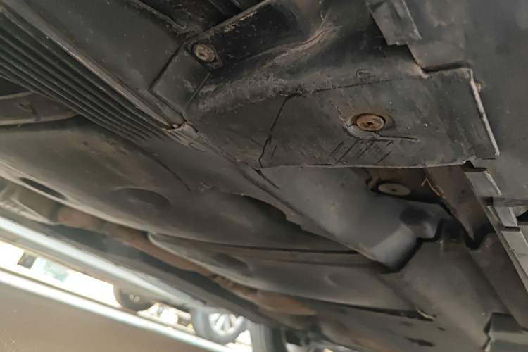 Used Audi Q5 2013 40 TFSI Comfort Edition Chassis Rear Right