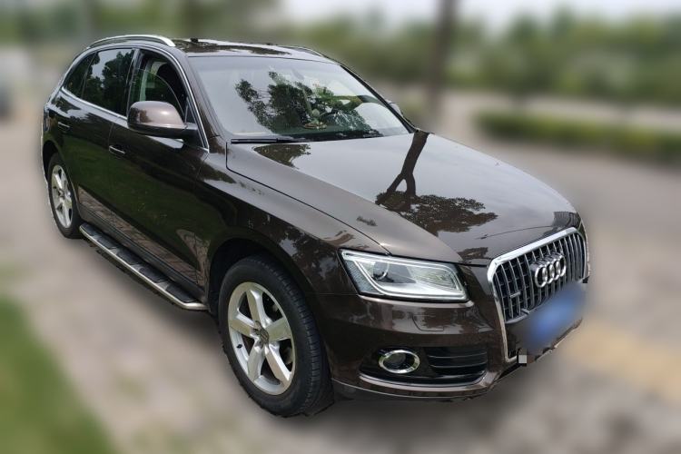 Used Audi Q5 2013 40 TFSI Comfort Edition Front Right 45 Deg