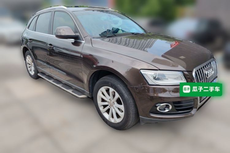 Used Audi Q5 2013 40 TFSI Technology Edition Front Right 45 Deg