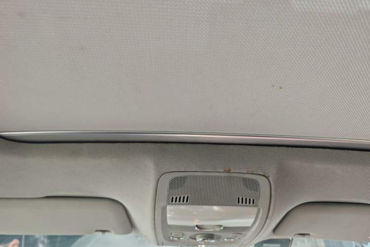 Used Audi Q5 2013 40 TFSI Ambition Headliner