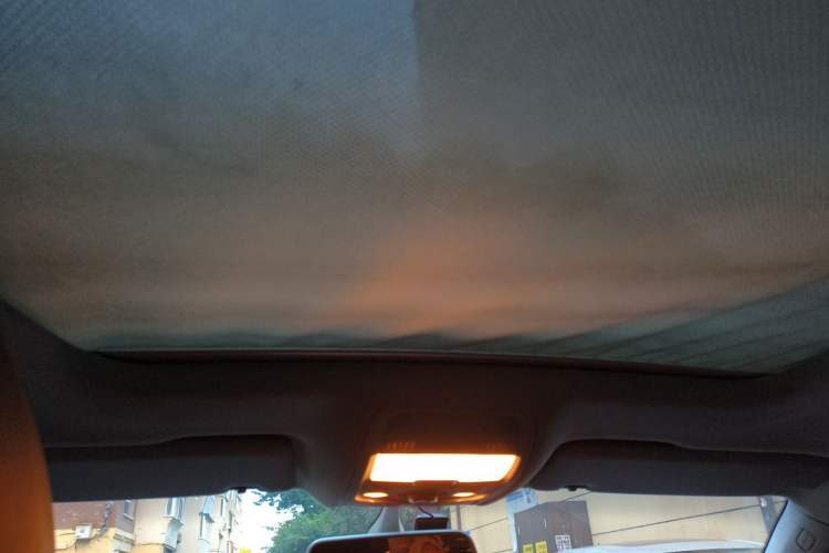 Used Audi Q5 2013 40 TFSI Comfort Edition Headliner