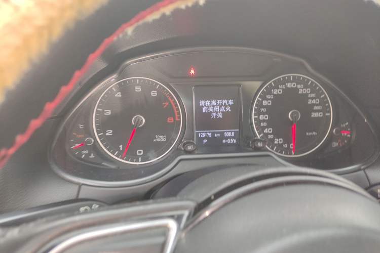 Used Audi Q5 2013 40 TFSI Comfort Edition Instrument Cluster