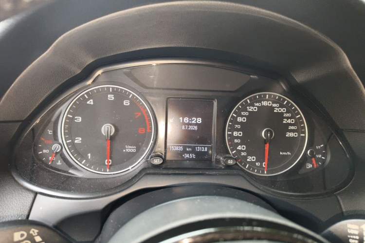 Used Audi Q5 2013 40 TFSI Technology Edition Instrument Cluster