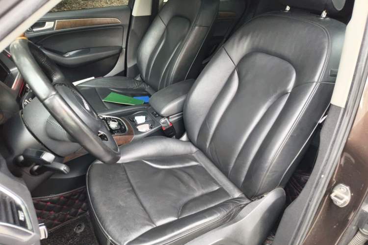Used Audi Q5 2013 40 TFSI Technology Edition Left Front Seat