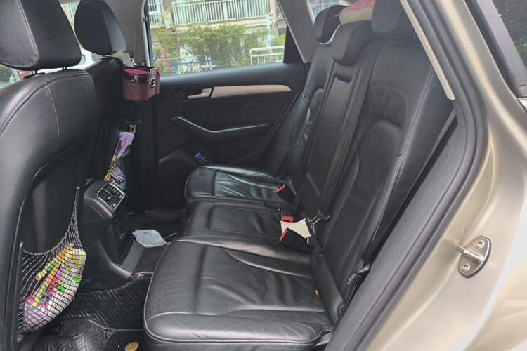 Used Audi Q5 2013 40 TFSI Technology Edition Left Rear Seat