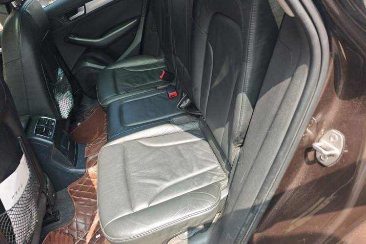Used Audi Q5 2013 40 TFSI Technology Edition Left Rear Seat