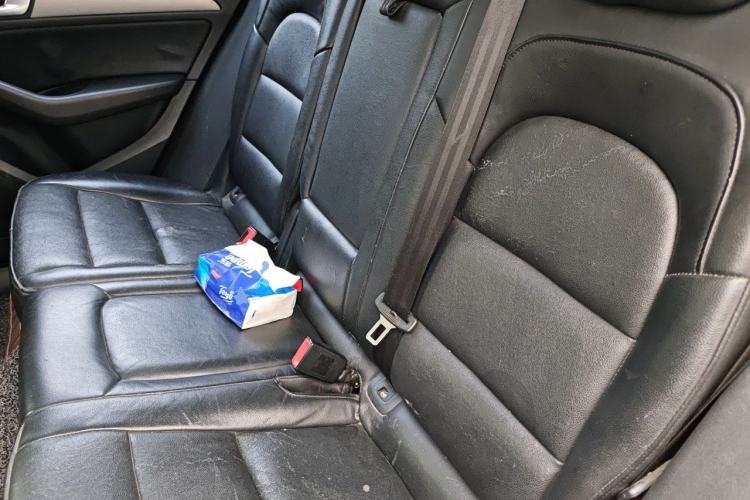 Used Audi Q5 2013 40 TFSI Ambition Left Rear Seat