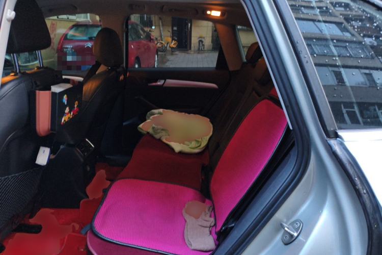 Used Audi Q5 2013 40 TFSI Comfort Edition Left Rear Seat