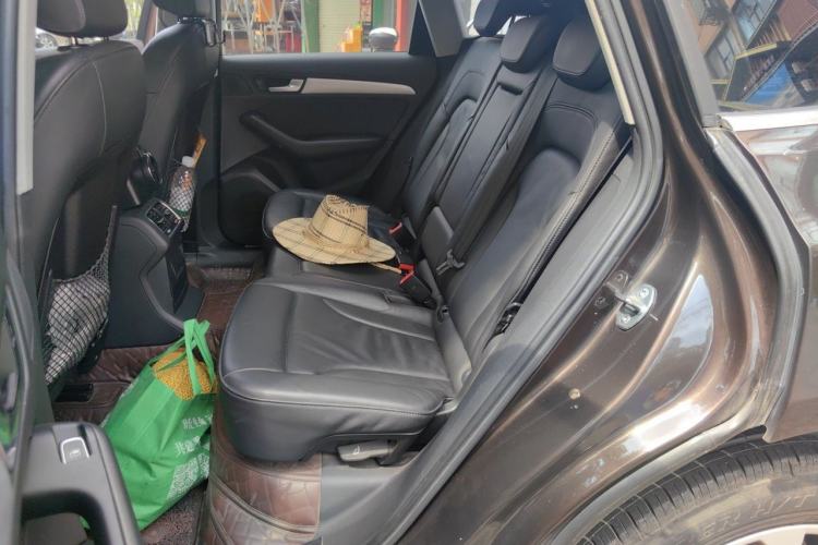 Used Audi Q5 2013 40 TFSI Technology Edition Left Rear Seat