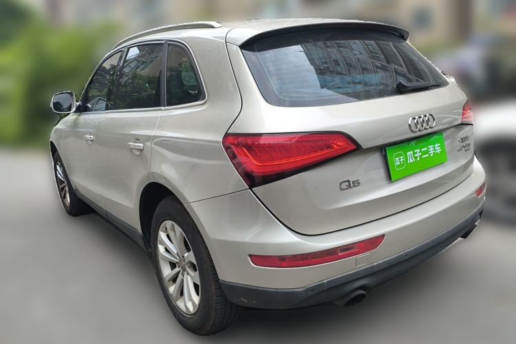 Used Audi Q5 2013 40 TFSI Technology Edition Rear Left 45 Deg
