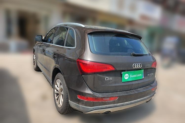 Used Audi Q5 2013 40 TFSI Technology Edition Rear Left 45 Deg