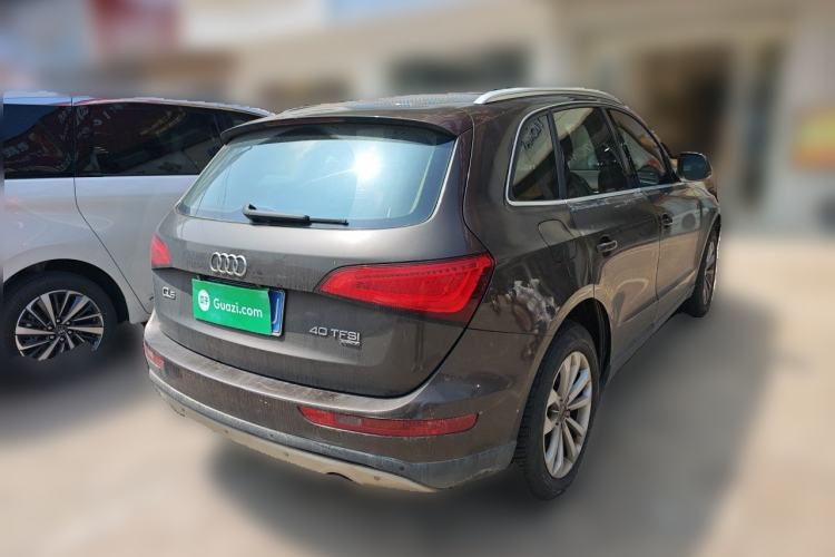 Used Audi Q5 2013 40 TFSI Technology Edition Rear Right 45 Deg