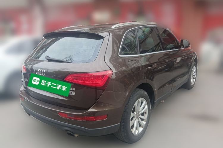 Used Audi Q5 2013 40 TFSI Technology Edition Rear Right 45 Deg