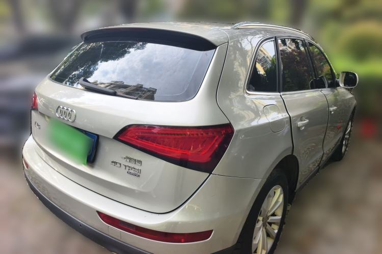 Used Audi Q5 2013 40 TFSI Technology Edition Rear Right 45 Deg