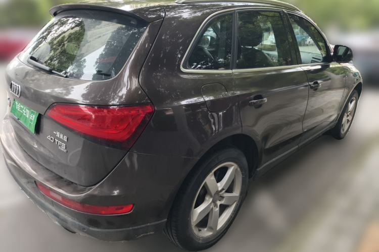 Used Audi Q5 2013 40 TFSI Technology Edition Rear Right 45 Deg