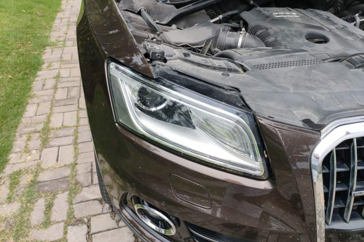 Used Audi Q5 2013 40 TFSI Comfort Edition Right Front Headlight