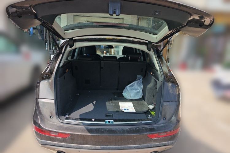 Used Audi Q5 2013 40 TFSI Technology Edition Trunk
