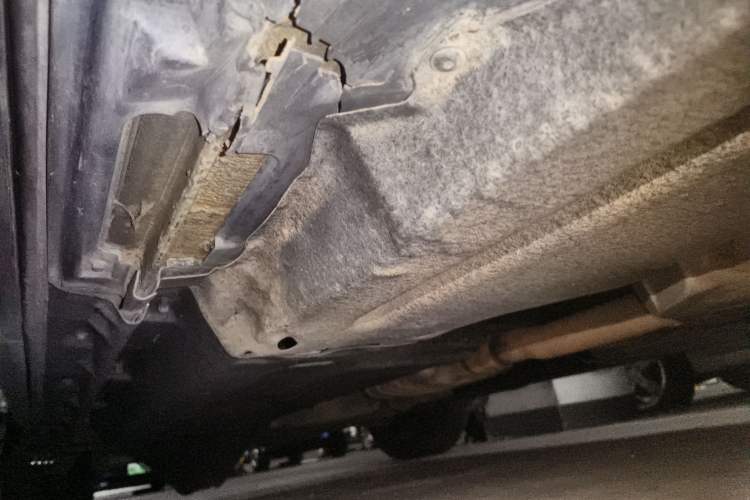 Used Audi Q5 2013 40 TFSI Comfort Edition Chassis Rear Left