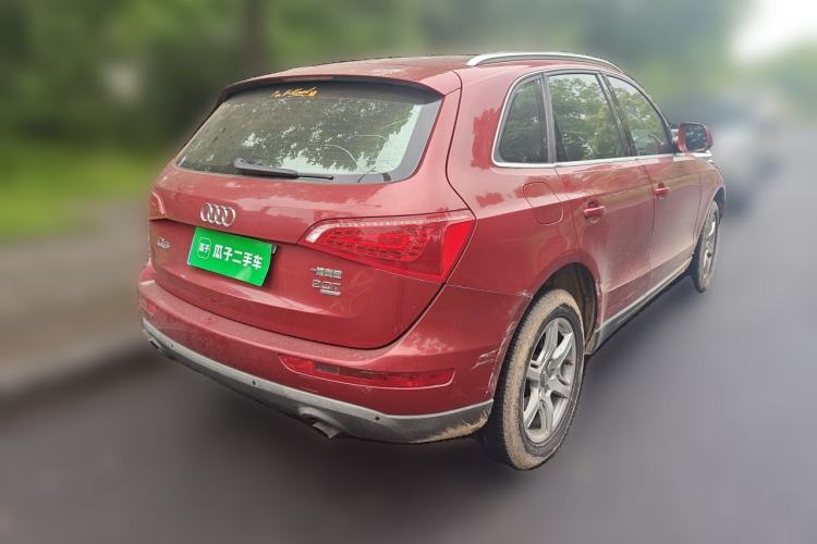 Used Audi Q5 2013 40 TFSI Technology Edition Rear Right 45 Deg