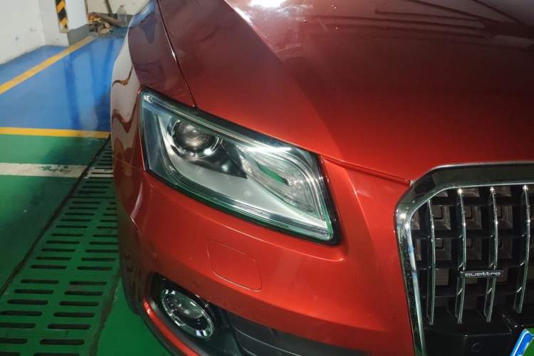 Used Audi Q5 2013 40 TFSI Comfort Edition Right Front Headlight