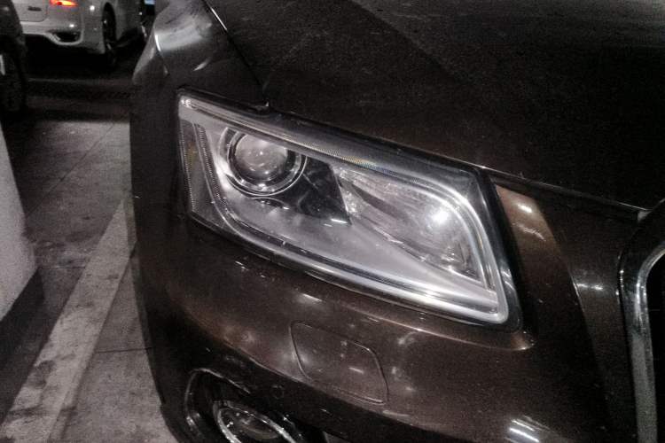 Used Audi Q5 2013 40 TFSI Comfort Edition Right Front Headlight