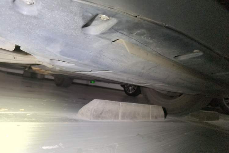 Used Audi Q5 2013 40 TFSI Technology Edition Chassis Front Right