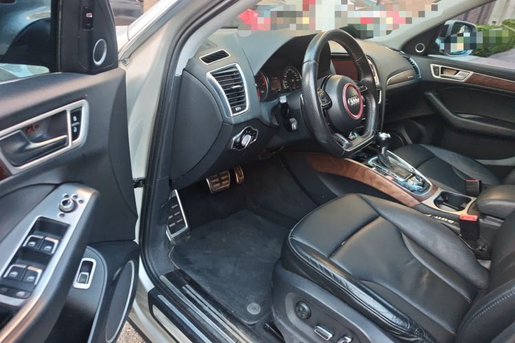 Used Audi Q5 2013 40 TFSI Dynamic Edition Driver Seat