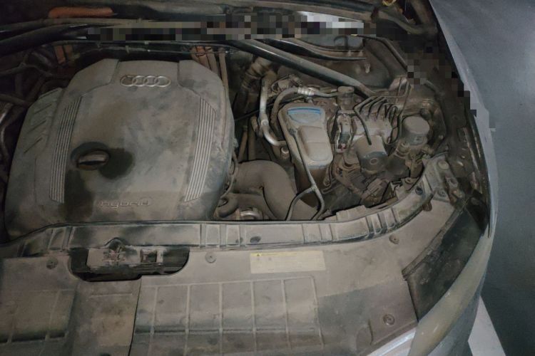 Used Audi Q5 2013 40 TFSI hybrid Engine Bay Left