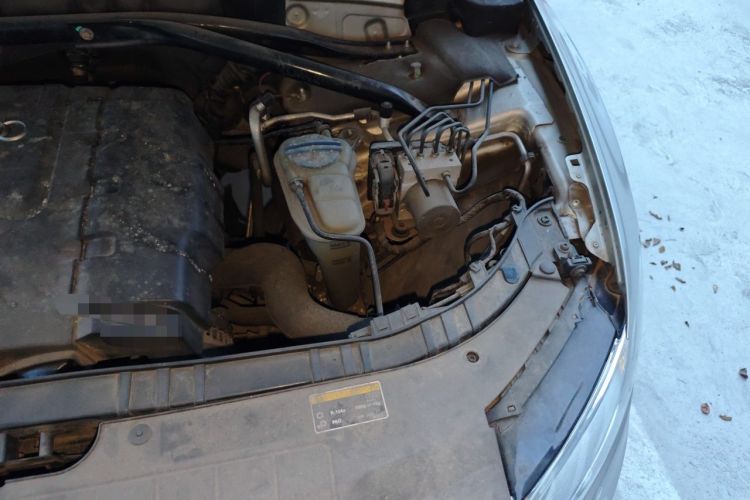 Used Audi Q5 2013 40 TFSI Technology Edition Engine Bay Left