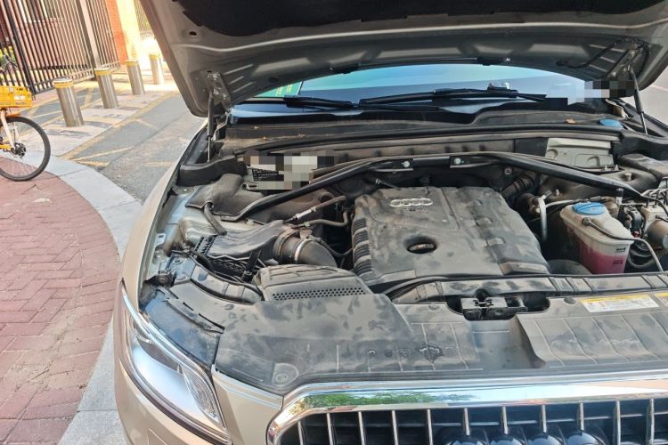 Used Audi Q5 2013 40 TFSI Dynamic Edition Engine Bay Right