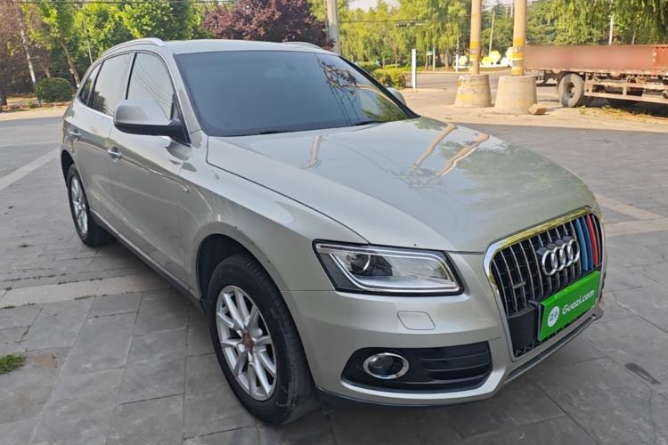 Used Audi Q5 2013 40 TFSI Ambition Front Right 45 Deg