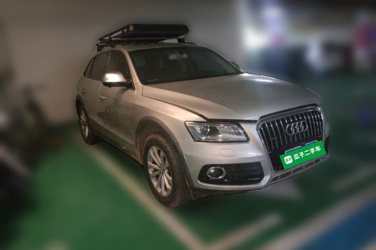 Used Audi Q5 2013 40 TFSI Technology Edition Front Right 45 Deg