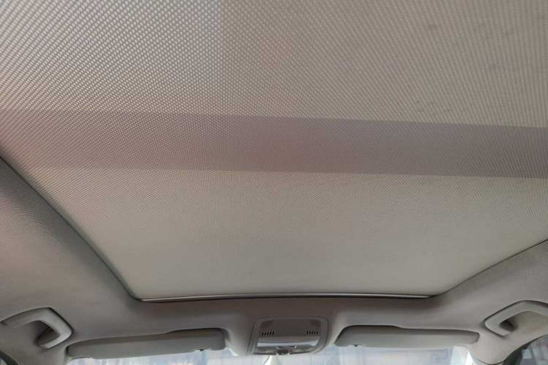 Used Audi Q5 2013 40 TFSI Comfort Edition Headliner