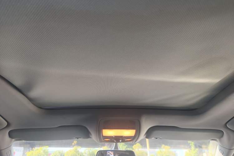 Used Audi Q5 2013 40 TFSI Technology Edition Headliner