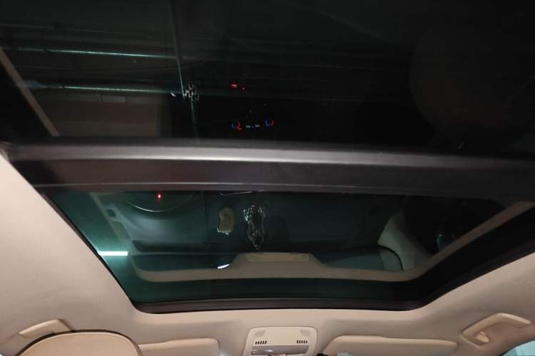 Used Audi Q5 2013 40 TFSI Technology Edition Headliner