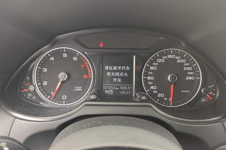 Used Audi Q5 2013 40 TFSI Ambition Instrument Cluster