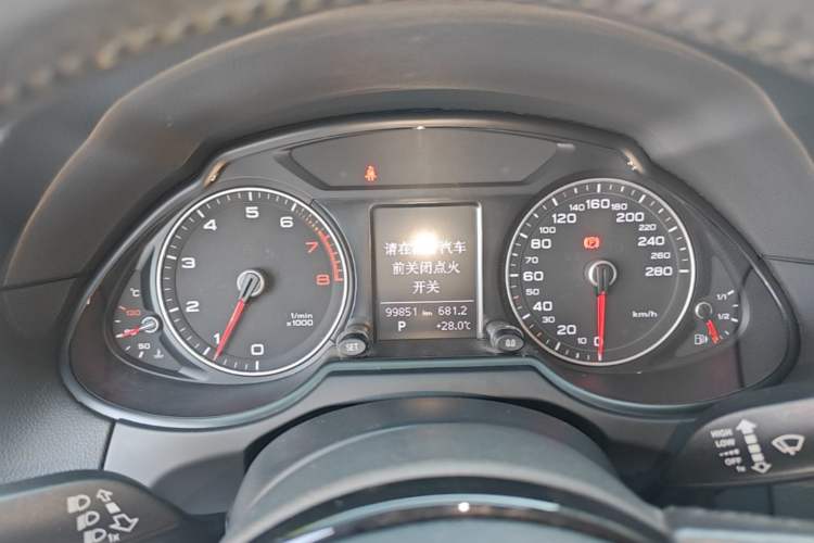 Used Audi Q5 2013 40 TFSI Ambition Instrument Cluster