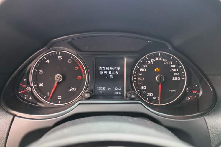 Used Audi Q5 2013 45 TFSI quattro Sport Edition Instrument Cluster